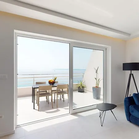 Apartamento By The Sea Tucepi, Makarska - 24873 *